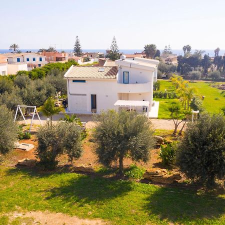 Villa Tra Mare E Ulivi Lido di Noto Eksteriør billede