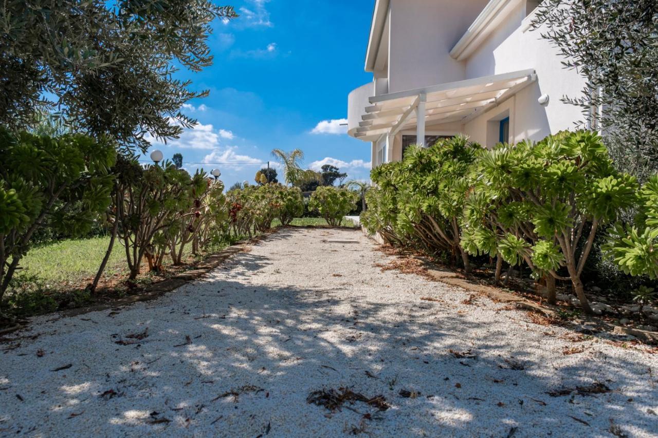 Villa Tra Mare E Ulivi Lido di Noto Eksteriør billede
